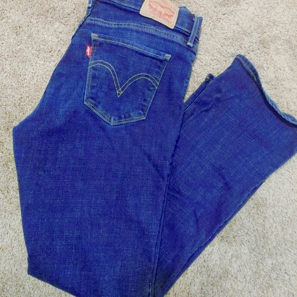 Levi jeans